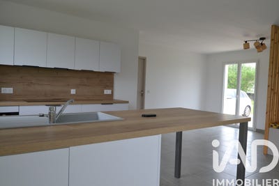 /international/fr/sainte-lheurine-charente-310107642831/