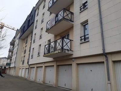 /international/fr/orleans-centre-val-de-loire-120088668053/