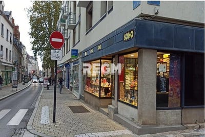 /international/fr/bourges-centre-val-de-loire-310104526715/