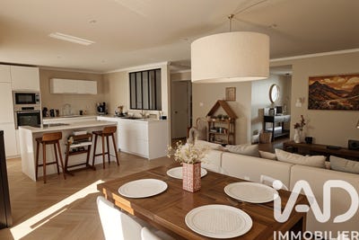 /international/fr/montbert-pays-de-la-loire-310107245336/