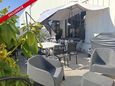 /international/fr/laval-pays-de-la-loire-310100830803/?lang=zh-cn