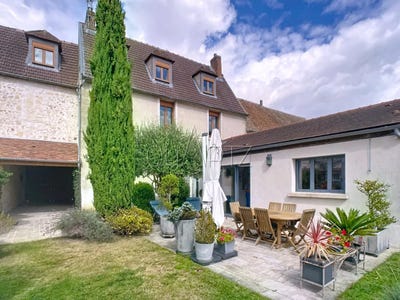 /international/fr/bouconvillers-picardie-310102092254/