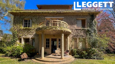 /international/fr/dinard-brittany-310108047949/