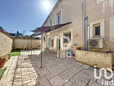 /international/fr/pujaut-languedoc-roussillon-310100784286/?lang=en