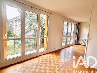 /international/fr/compiegne-picardie-310100886259/