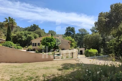 /international/fr/saint-mandrier-sur-mer-provence-alpes-cote-d-azur-310100179142/?lang=zh-tw