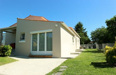 /international/fr/saintes-charente-310108465017/