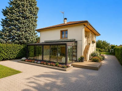/international/fr/villefranche-sur-saone-rhone-310106798265/?lang=fr