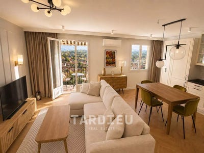 /international/fr/cogolin-provence-alpes-cote-d-azur-310110291942/