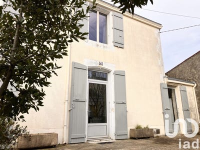 /international/fr/lucon-pays-de-la-loire-310097818273/?lang=en