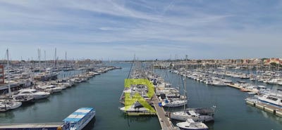 /international/fr/agde-languedoc-roussillon-310107864913/