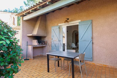 /international/fr/porto-vecchio-corsica-310108865958/