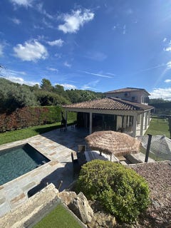 /international/fr/chateauneuf-grasse-hh-15553342-chateauneuf-grasse-provence-alpes-cote-d-azur-310101130652/?lang=en