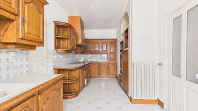 /international/fr/la-bastide-clairence-aquitaine-310108668185/