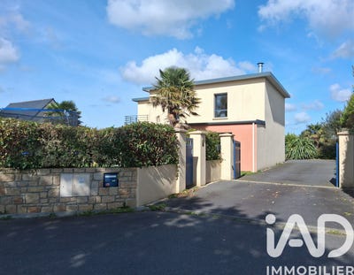 /international/fr/bourg-blanc-brittany-310106164892/