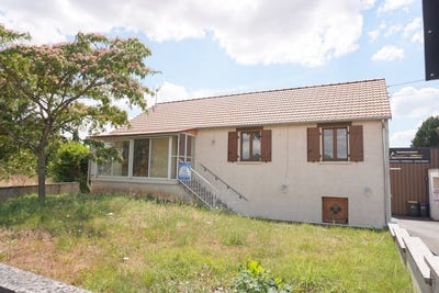 /international/fr/paray-le-monial-burgundy-310105626069/