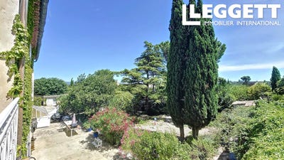 /international/fr/saint-saturnin-les-avignon-provence-alpes-cote-d-azur-310097845447/