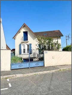 /international/fr/le-creusot-burgundy-310108375131/