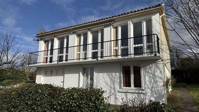 /international/fr/figeac-midi-pyrenees-310106942467/