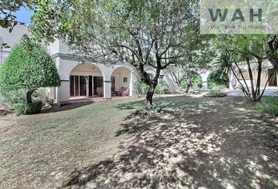 /international/fr/viols-en-laval-languedoc-roussillon-310105912914/