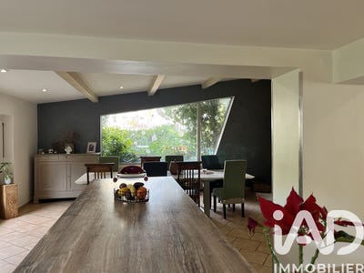 /international/fr/tournon-sur-rhone-rhone-310104983723/