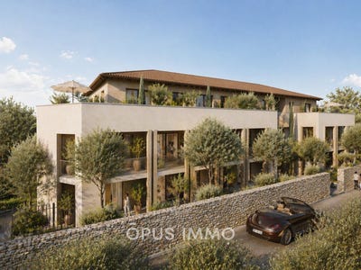 /international/fr/uzes-languedoc-roussillon-310108633456/