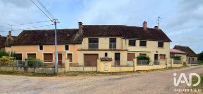 /international/fr/saint-amand-en-puisaye-burgundy-310108923485/