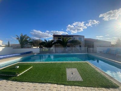 /international/fr/asnieres-la-giraud-charente-310101383255/?lang=pt