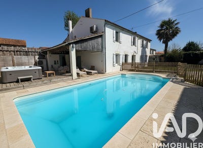 /international/fr/verines-charente-310100537717/