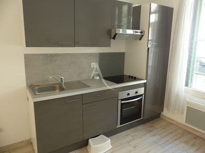/international/fr/nimes-languedoc-roussillon-310108894940/