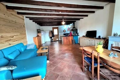 /international/fr/saint-capraise-de-lalinde-aquitaine-310098877881/