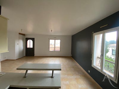 /international/fr/montaigu-vendee-pays-de-la-loire-310104464407/