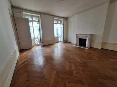 /international/fr/besancon-franche-comte-310100960648/?lang=en