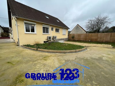 /international/fr/saint-aubin-sur-yonne-burgundy-310108953927/