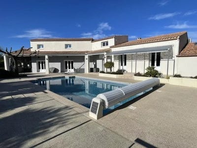 /international/fr/poussan-languedoc-roussillon-310108994466/