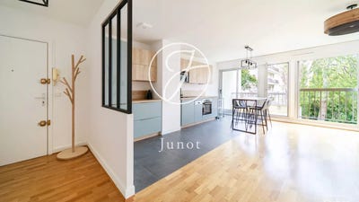 /international/fr/neuilly-sur-seine-ile-de-france-310108704293/