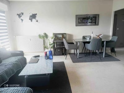 /international/fr/quimper-brittany-310099618448/