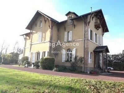 /international/fr/saint-georges-le-flechard-pays-de-la-loire-310103802230/