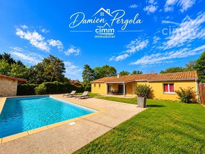 /international/fr/montignac-lascaux-aquitaine-310107624815/
