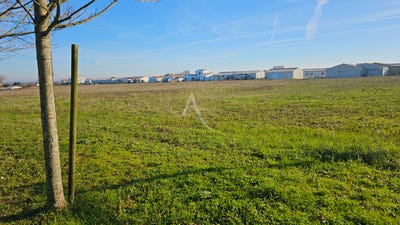 /international/fr/port-des-barques-charente-310108403145/