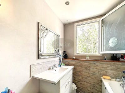 /international/fr/soues-centre-val-de-loire-310100493410/