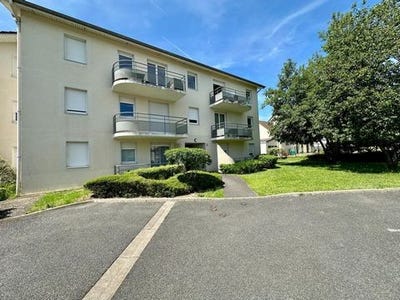 /international/fr/coulanges-les-nevers-burgundy-310108247410/