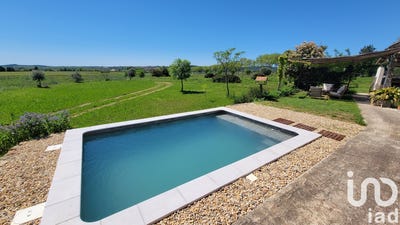 /international/fr/neffies-languedoc-roussillon-310100788471/