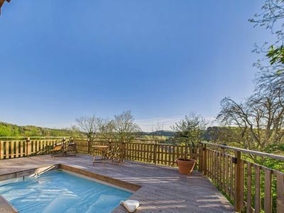/international/fr/la-roque-gageac-aquitaine-120097553518/