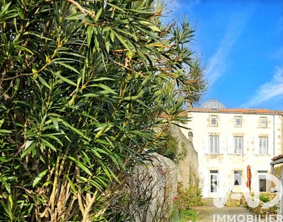 /international/fr/marennes-charente-310108554751/