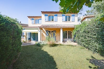/international/fr/villars-provence-alpes-cote-d-azur-310101080000/?lang=en