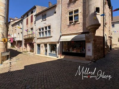 /international/fr/saint-gengoux-le-national-burgundy-310101378885/?lang=en