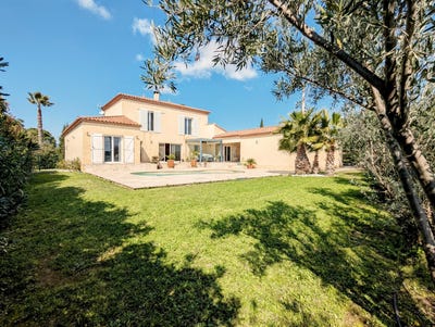 /international/fr/autignac-languedoc-roussillon-310098746858/?lang=zh-tw