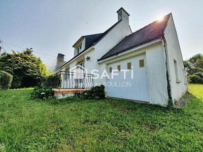 /international/fr/plumeliau-brittany-310100742743/