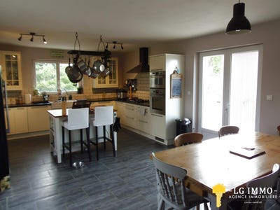 /international/fr/saint-fort-sur-gironde-charente-310098340663/?lang=en